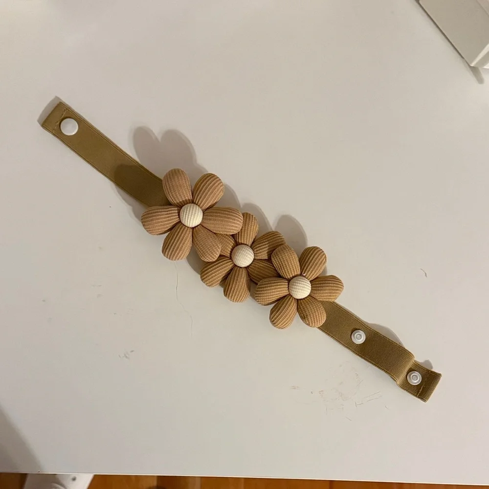 Tan Floral Belt with Snap Closure